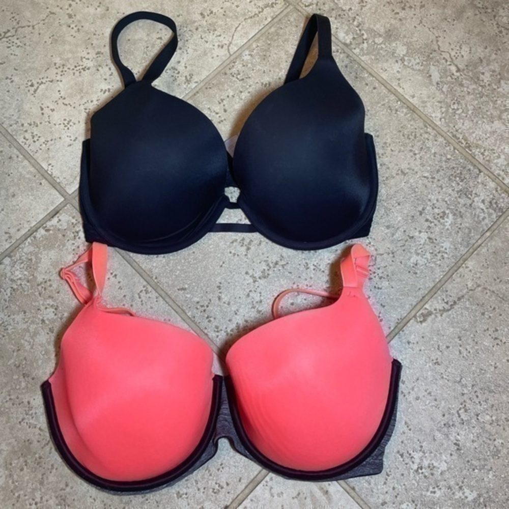 SAVAGE X FENTY & Victoria Secrets Pink Lighty lined 34DDD
